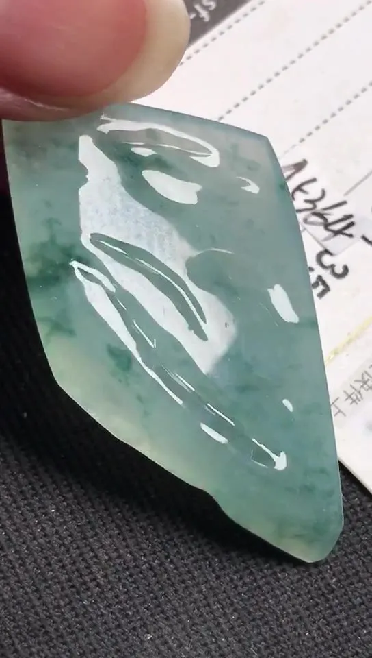 Natural Jade Rough Jadeite Raw (10g,34X23X5.7mm)-A5364