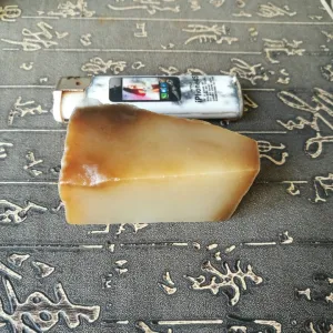 Natural Kunlun Jade Rough Nephrite Raw (134g, 6.5X3.5X2.5cm)