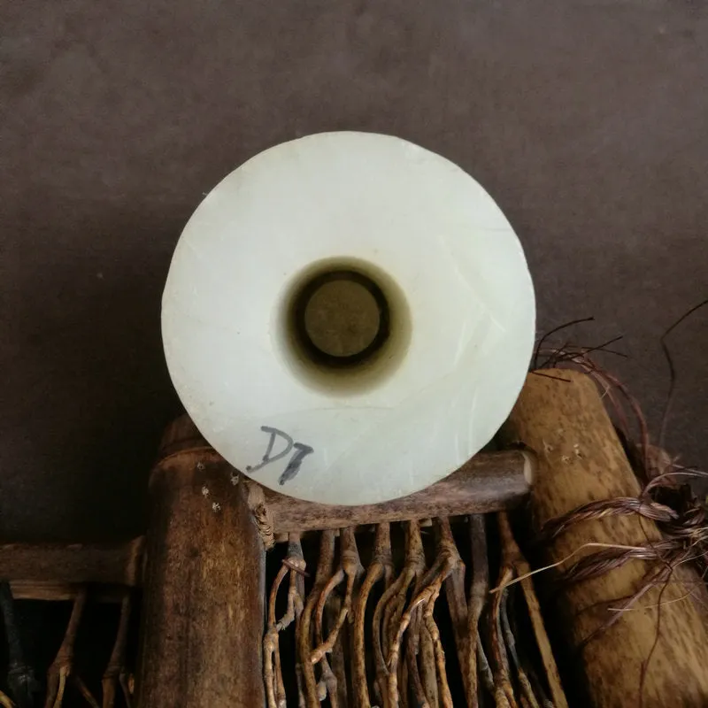 Natural Kunlun Jade Rough Nephrite Raw (241g,6X4.3cm)