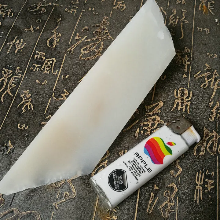 Natural Kunlun Jade Rough Nephrite Raw (250g, 17.4X4.4X2.5cm)